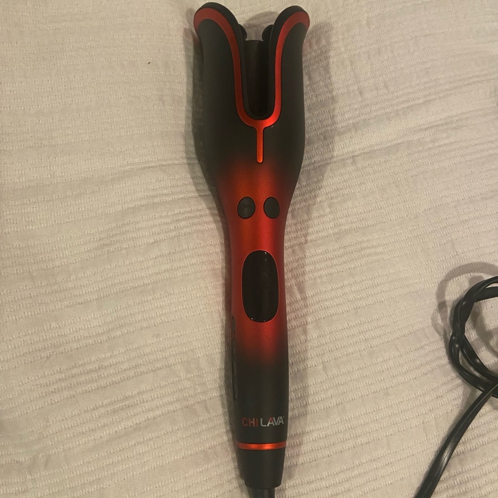 Chi Lava spin and curl